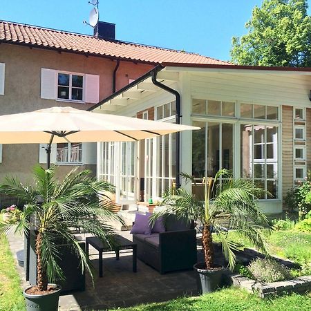 Hotel Wictoria Mariestad Exterior foto